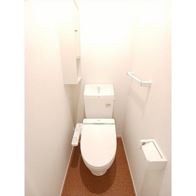 リバーイーストⅡ 101【管理NO：1-021883901-01010】 ★家具家電は申し込み後に搬入します★の物件画像