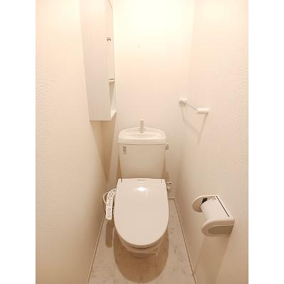プリムローズ 101【管理NO：1-018105801-01010】 ★家具家電は申し込み後に搬入します★の物件画像