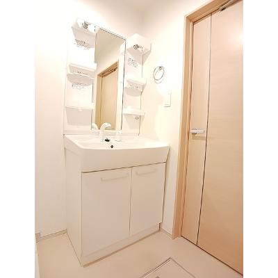 カーサ　フェリーチェⅢ 201【管理NO：1-018066203-02010】 ★家具家電は申し込み後に搬入します★の物件画像