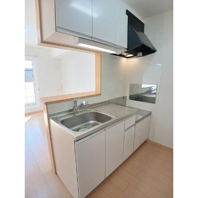 ブリッサ・ウノ 202【管理NO：1-016271701-02020】 ★家具家電は申し込み後に搬入します★の物件画像