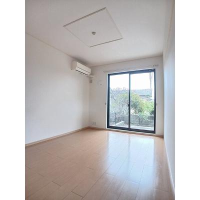 シーサイド　ヴィラ 102【管理NO：1-015661201-01020】 ★家具家電は申し込み後に搬入します 2026年08月下旬入居可能の物件画像