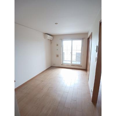 アヴニールⅠ 203【管理NO：1-013722001-02030】 ★家具家電は申し込み後に搬入します★の物件画像
