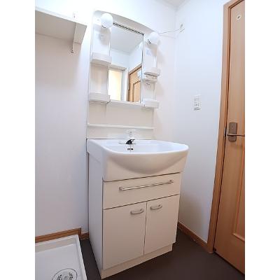 ハナミズキＡ 204【管理NO：1-013611301-02040】 ★家具家電は申し込み後に搬入します★の物件画像