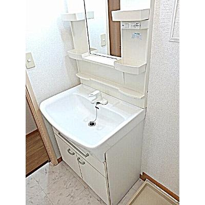 アルハンブラ一番館 203【管理NO：1-013005701-02030】 ★家具家電は申し込み後に搬入します★の物件画像