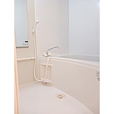アルハンブラ一番館 201【管理NO：1-013005701-02010】 ★家具家電は申し込み後に搬入しますの物件画像