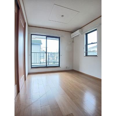 イーストレジデンス 201【管理NO：1-012595701-02010】 ★家具家電は申し込み後に搬入しますの物件画像
