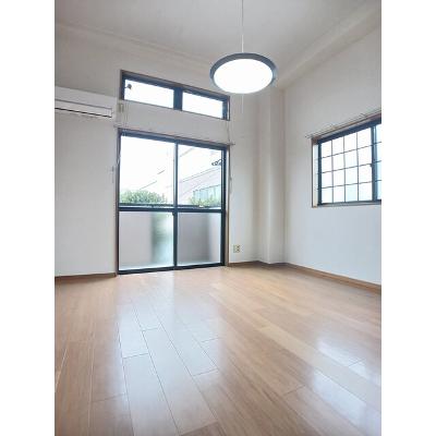 グランデファジョリーノ 105【管理NO：1-011564801-01050】 ★家具家電は申し込み後に搬入します★の物件画像