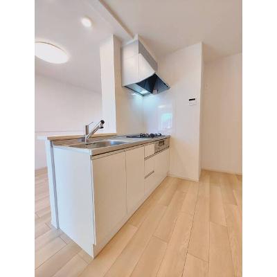 シーズン　ＨＲ 202【管理NO：1-026784601-02020】 ★家具家電は申し込み後に搬入しますの物件画像