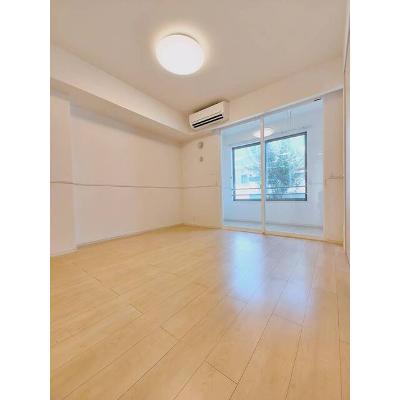 フェリビータ 102【管理NO：1-025076501-01020】 ★家具家電は申し込み後に搬入します★の物件画像
