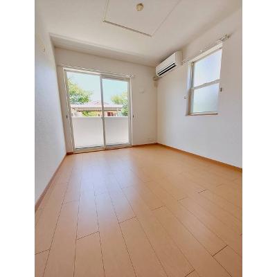 ＧＲＡＮＤ　ＳＴＵＭＰ　Ⅰ 101【管理NO：1-014746301-01010】 ★家具家電は申し込み後に搬入しますの物件画像
