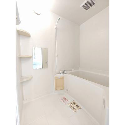 プチセレブ　Ｂ 103【管理NO：1-011710802-01030】 ★家具家電は申し込み後に搬入しますの物件画像