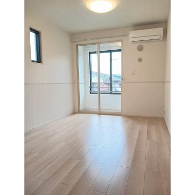 ニルヴァーナ尼子 103【管理NO：1-027698101-01030】 ★家具家電は申し込み後に搬入します★の物件画像