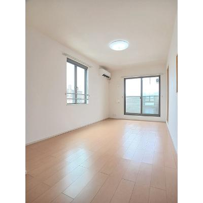 エル　アヴェニール 301【管理NO：1-021044101-03010】 ★家具家電は申し込み後に搬入しますの物件画像