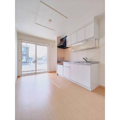 レスタ　Ⅰ 103【管理NO：1-016707101-01030】 ★家具家電は申し込み後に搬入します★の物件画像