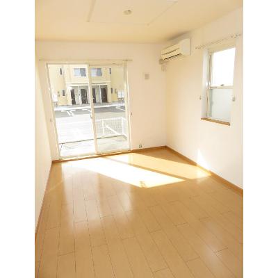 グッド・エレガンス　Ⅱ 104【管理NO：1-014557302-01040】 ★家具家電は申し込み後に搬入します★の物件画像