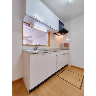サンマリーン中万田Ｂ 103【管理NO：1-014012202-01030】 ★家具家電は申し込み後に搬入します★の物件画像