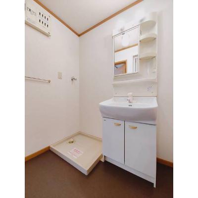 ヴィクトワール四日市Ｂ 201【管理NO：1-011904602-02010】 ★家具家電は申し込み後に搬入しますの物件画像