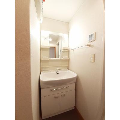 ソレイユかず　Ｂ 203【管理NO：1-014917402-02030】 ★家具家電は申し込み後に搬入しますの物件画像