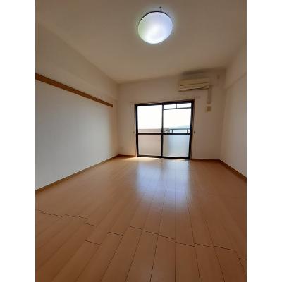 エアリーストリート 705【管理NO：1-012660101-07050】 ★家具家電は申し込み後に搬入します 2026年07月下旬入居可能の物件画像