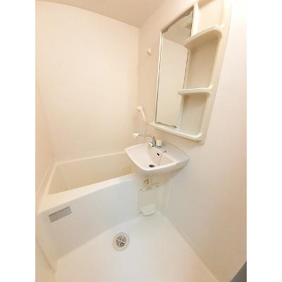 ＢＬＵＥ　ＳＫＹ　鴻川 212【管理NO：1-007951801-02100】 ★家具家電は申し込み後に搬入しますの物件画像