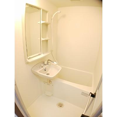 ＢＬＵＥ　ＳＫＹ　鴻川 206【管理NO：1-007951801-02050】 ★家具家電は申し込み後に搬入しますの物件画像