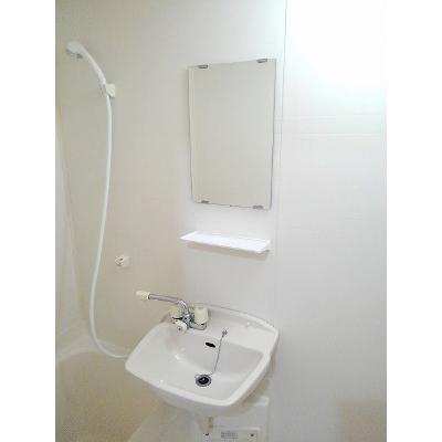 アクシスⅠ 105【管理NO：1-007725801-01040】 ★家具家電は申し込み後に搬入しますの物件画像
