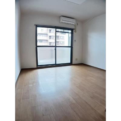 Ｃｉｔｙ　Ｌｉｆｅ　ＫＡＫＵ 410【管理NO：1-007420701-04080】 ★家具家電は申し込み後に搬入します★の物件画像
