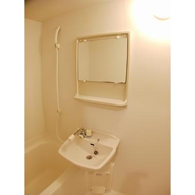 Ｃｉｔｙ　Ｌｉｆｅ　ＫＡＫＵ 410【管理NO：1-007420701-04080】 ★家具家電は申し込み後に搬入します★の物件画像
