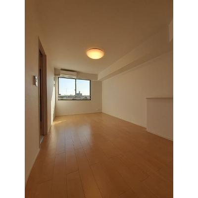 さくらそう 302【管理NO：1-025439601-03020】 ★家具家電は申し込み後に搬入します★の物件画像