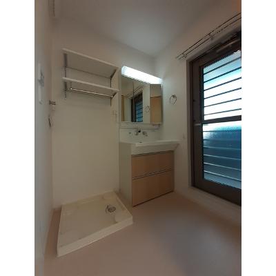 さくらそう 302【管理NO：1-025439601-03020】 ★家具家電は申し込み後に搬入します★の物件画像