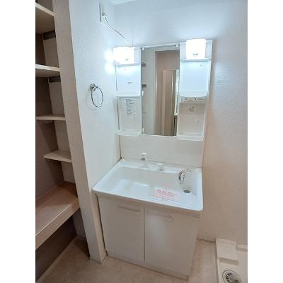 サンリットアベニューⅠ 102【管理NO：1-021524901-01020】 ★家具家電は申し込み後に搬入しますの物件画像