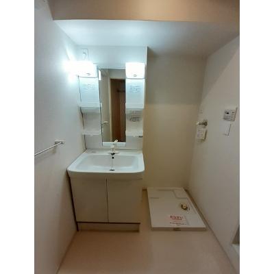 ファミリア久知良 103【管理NO：1-019280001-01030】 ★家具家電は申し込み後に搬入しますの物件画像