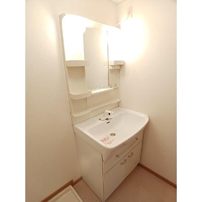 シンフォニーⅠ 101【管理NO：1-014403101-01010】 ★家具家電は申し込み後に搬入しますの物件画像