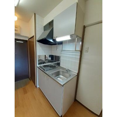 レジデンス由布 302【管理NO：1-010190801-03020】 ★家具家電は申し込み後に搬入します★の物件画像