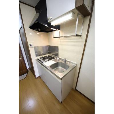 サージュ 101【管理NO：1-009747301-01010】 ★家具家電は申し込み後に搬入します★の物件画像