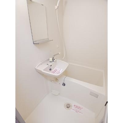 ＢＬＵＥ　ＳＫＹ　鴻川 208【管理NO：1-007951801-02070】 ★家具家電は申し込み後に搬入しますの物件画像