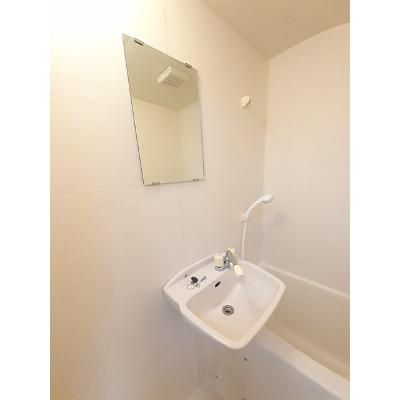 アクシスⅡ 205【管理NO：1-007572901-02040】 ★家具家電は申し込み後に搬入しますの物件画像