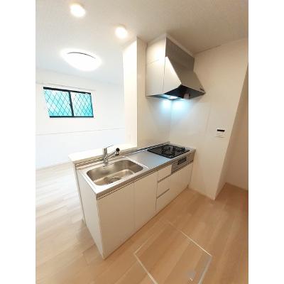 リラ　クオーレ 103【管理NO：1-026974001-01030】 ★家具家電は申し込み後に搬入しますの物件画像