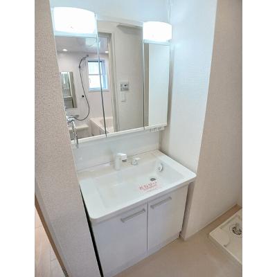 ブルーシャインＳ一番館 203【管理NO：1-024844401-02030】 ★家具家電は申し込み後に搬入しますの物件画像