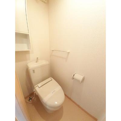 ブロッサムズ汐見 201【管理NO：1-016029401-02010】 ★家具家電は申し込み後に搬入します★の物件画像