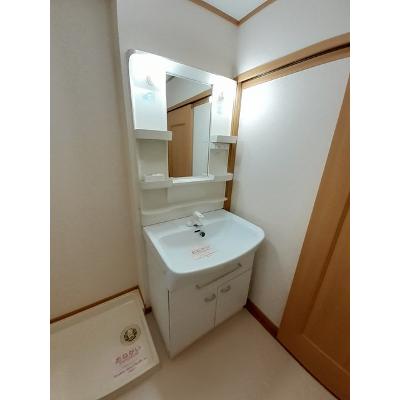 エストレーブ里　Ⅱ 203【管理NO：1-013616201-02030】 ★家具家電は申し込み後に搬入します 2026年07月下旬入居可能の物件画像