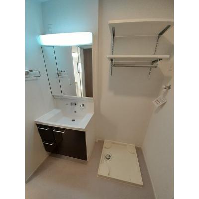 グランハイツ 103【管理NO：1-026800701-01030】 ★家具家電は申し込み後に搬入しますの物件画像