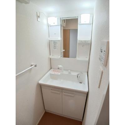 バーチェ志村 302【管理NO：1-021543601-03020】 ★家具家電は申し込み後に搬入しますの物件画像