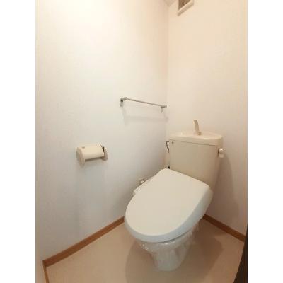 ポートハイツ２号館　Ａ棟 202【管理NO：1-009397801-02020】 ★家具家電は申し込み後に搬入します★の物件画像