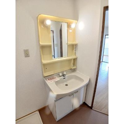 オリーブハイツＡ 101【管理NO：1-004692101-01010】 ★家具家電は申し込み後に搬入します★の物件画像
