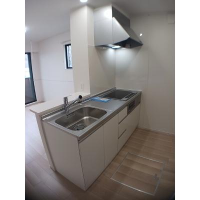 バルカロール 101【管理NO：1-027757801-01010】 ★家具家電は申し込み後に搬入しますの物件画像