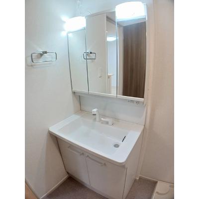 ローズベリー　Ⅱ 105【管理NO：1-027258002-01040】 ★家具家電は申し込み後に搬入しますの物件画像
