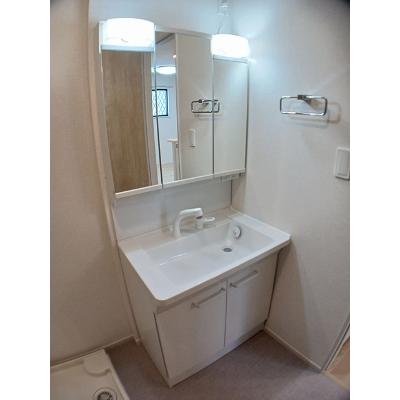 アルバカーサ　Ａ 101【管理NO：1-027255901-01010】 ★家具家電は申し込み後に搬入しますの物件画像