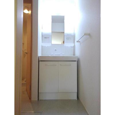 ＮｏｂｌｅＰｅａｃｈ弐番館 205【管理NO：1-020295602-02040】 ★家具家電は申し込み後に搬入します★の物件画像