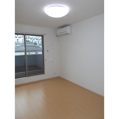 コリーヌＣ 203【管理NO：1-019507601-02030】 ★家具家電は申し込み後に搬入しますの物件画像